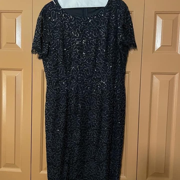 Preston & York Dresses & Skirts - Dress perfect for wedding
